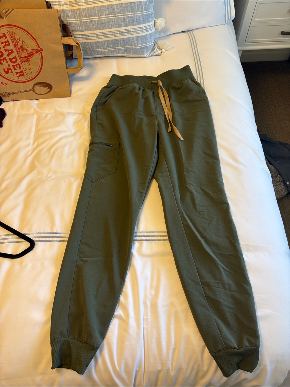 Figs Olive Green Jogger Scrub Pants S/T